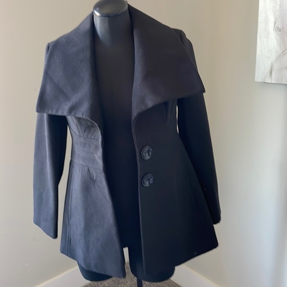 Jessica Simpson coat